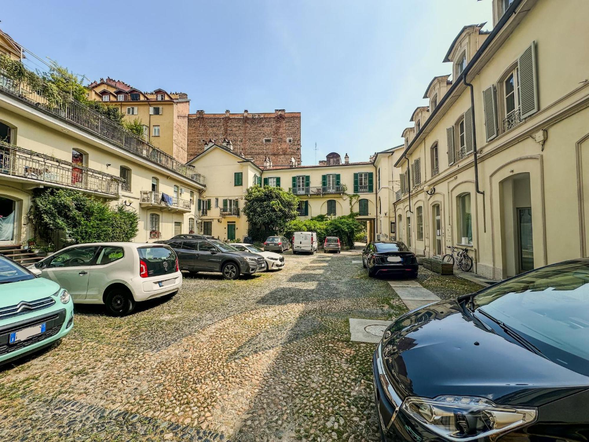 Alloggio Tranquillo Sul Po' - Piazza Vittorio Torino Esterno foto